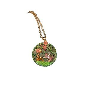 NEW Enchanting Round Pendant Necklace with Birds Flowers and Crystals Gold Tone